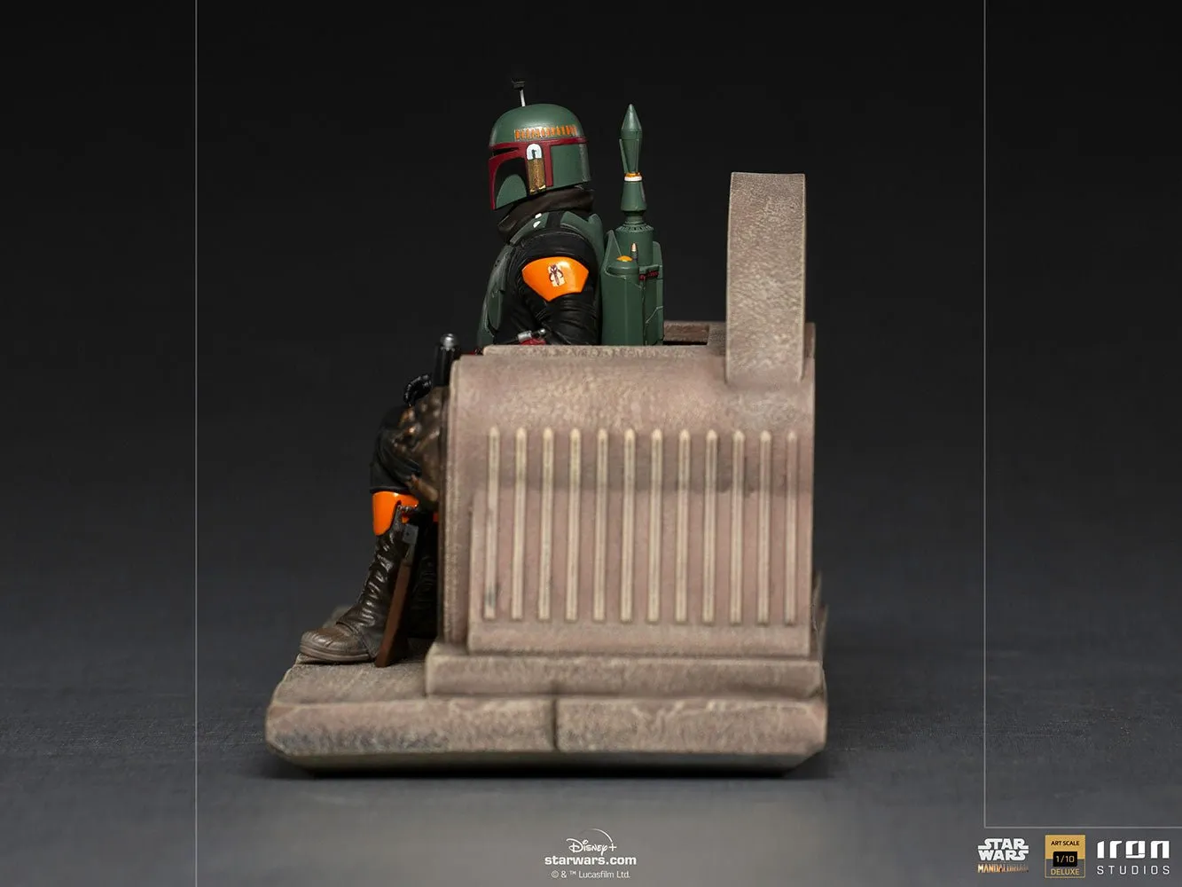 Iron Studios Star Wars The Mandalorian Boba Fett on Throne Deluxe 1:10 Scale Statue