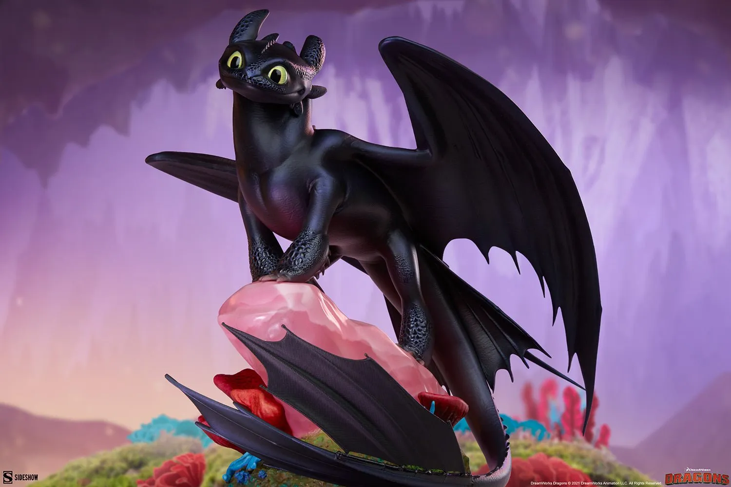 Sideshow Collectibles How to Train Your Dragon Toothless Statue